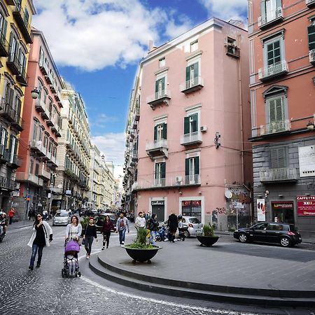 Le 4 Stagioni Napoli Centro Hotel Bagian luar foto