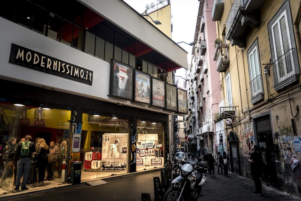 Le 4 Stagioni Napoli Centro Hotel Bagian luar foto